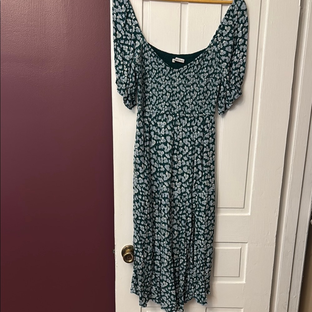 Abercrombie & Fitch Green Puff Sleeve Midi Sundress LP